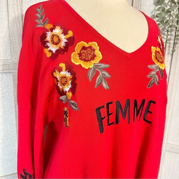 INC Femme Embroidered Flowers Rayon Blend Bell-Sleeve Top Sweater Plus Size 1X - Picture 5 of 11